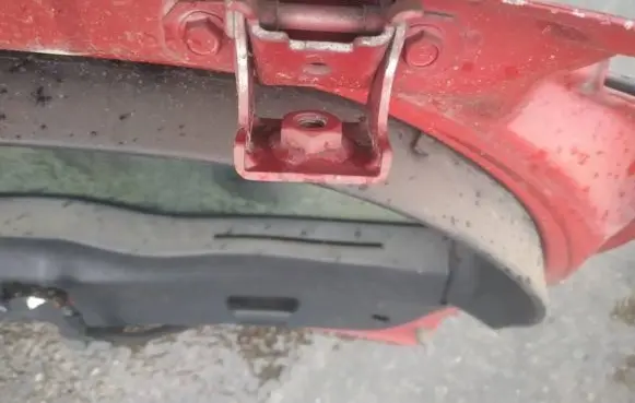 Alfa Romeo 147 Tailgate/trunk/boot hinge