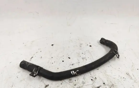 Audi A4 S4 B7 8E 8H Engine coolant pipe/hose