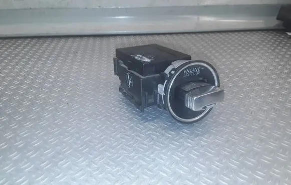 Volkswagen PASSAT B6 Ignition lock 3C0905843n
