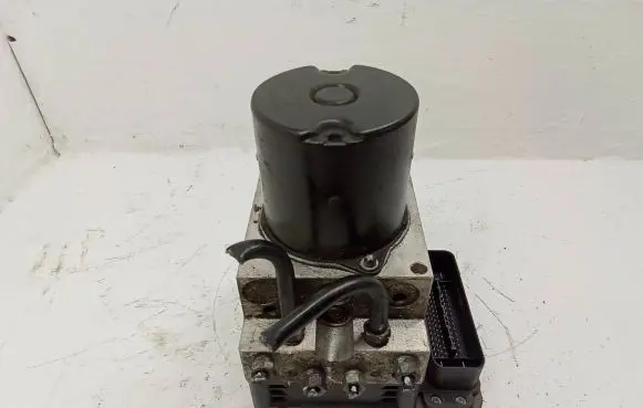 BMW X5 E70 ABS Pump 6788219 6788220 0130108126