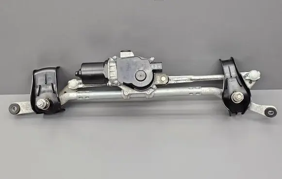 Mazda 3 III Front wiper linkage and motor K6217 B45A6737X WM07C