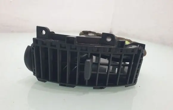 Dash center air vent grill