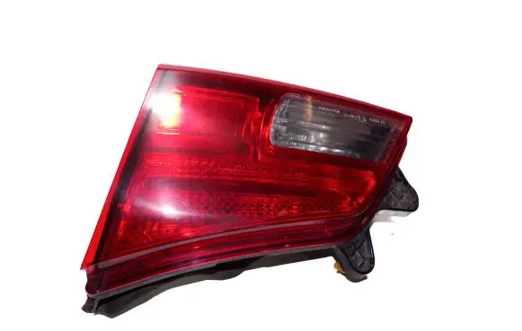 Subaru Legacy Tailgate rear/tail lights 13220072