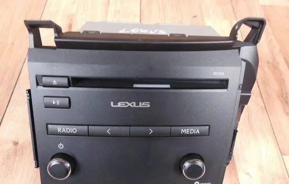 Lexus CT 200H Radio/CD/DVD/GPS head unit 8614076050 100766