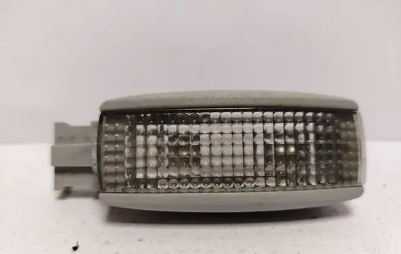 Volkswagen PASSAT B5.5 Other interior light 3B0947113