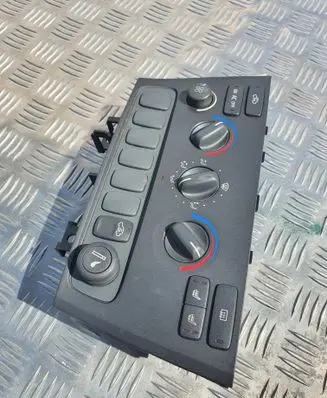 Volvo V70 Climate control unit 9452367