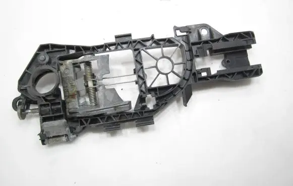 Rear door exterior handle/bracket