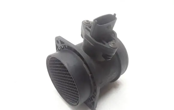 Volvo XC70 Mass air flow meter 9470640