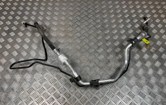 Air conditioning (A/C) pipe/hose