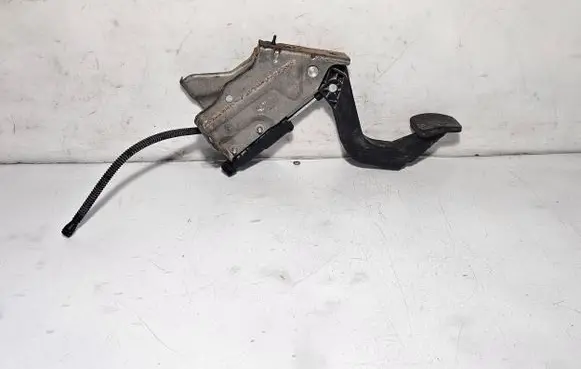 Mercedes-Benz Sprinter W906 Clutch pedal A9062900212