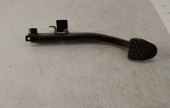 BMW X1 E84 Brake pedal 