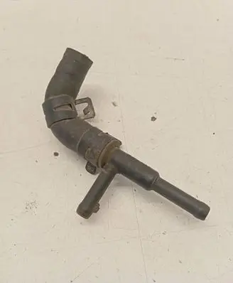 Volkswagen Transporter - Caravelle T4 Engine coolant pipe/hose 074121438C