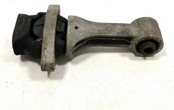 Hyundai i30 Engine mount bracket 21950A5100