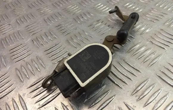 BMW 5 F10 F11 Headlight/headlamp level sensor 6860843