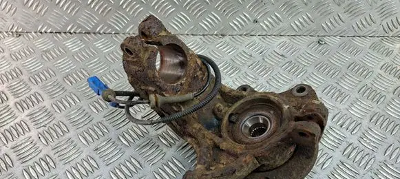 Citroen C4 Cactus Front wheel hub spindle knuckle 