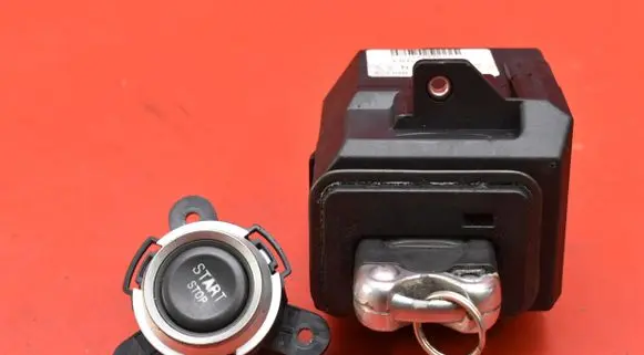 Alfa Romeo 159 Ignition lock 1560616200