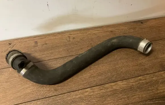 Mercedes-Benz E W211 Engine coolant pipe/hose A2115014782 2115014782