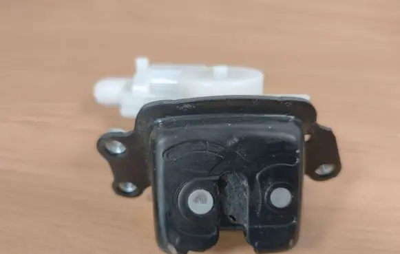 Toyota Corolla E210 E21 Loading door lock 