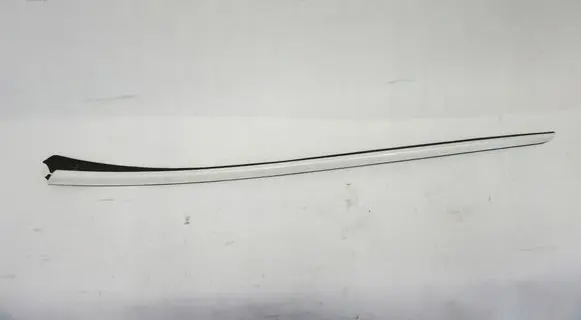 Peugeot 3008 I Front door windshield rail 