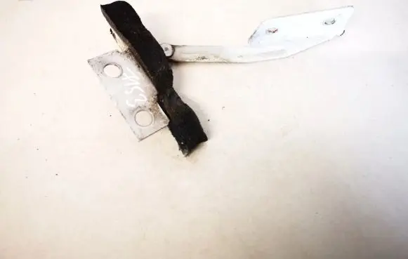 Peugeot 405 Engine bonnet/hood hinges