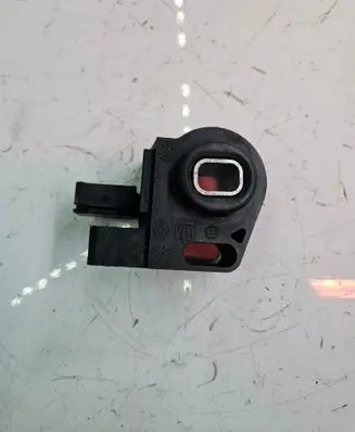 Opel Vivaro Radiator support slam panel bracket 
