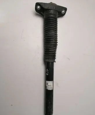 Hyundai Tucson TL Rear shock absorber/damper D70055300D7000