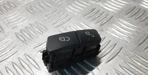 Mercedes-Benz C AMG W204 Central locking switch button A2049058402