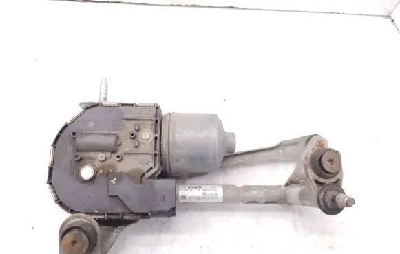 Seat Altea XL Front wiper linkage and motor 5P0955023G 3397021326 5P0955119D