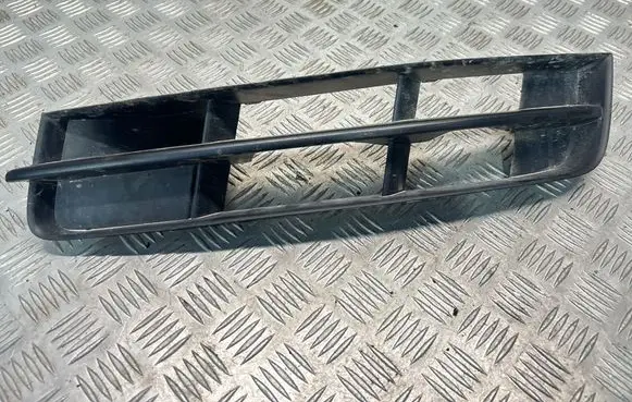Front bumper lower grill