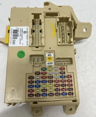 Hyundai i30 Fuse module 91955A5040