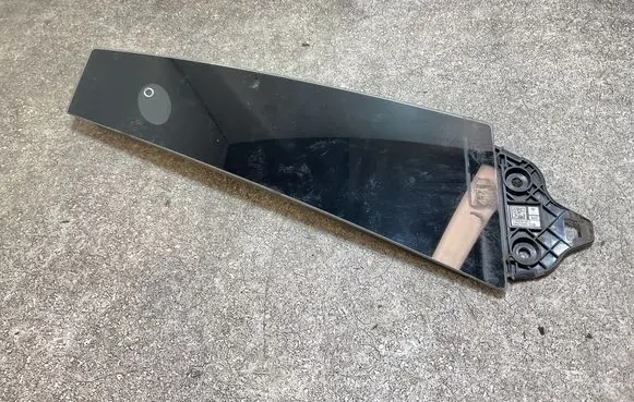 Tesla Model 3 (B) pillar trim (top) 110044100E 110925400D LNS21285015190