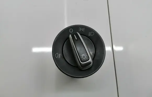 Volkswagen Polo V 6R Light switch 6R0941531H