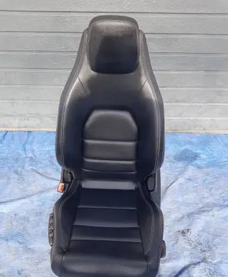 Mercedes-Benz E C207 W207 Front driver seat FOTELLP207