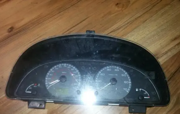 Citroen Xsara Speedometer (instrument cluster) 216530840 p9652042780b00