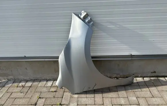 Toyota Sienna XL40 IV Fender 5381108090