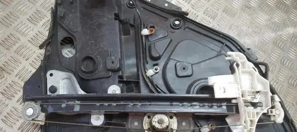 Ford Fusion Sliding door window regulator with motor