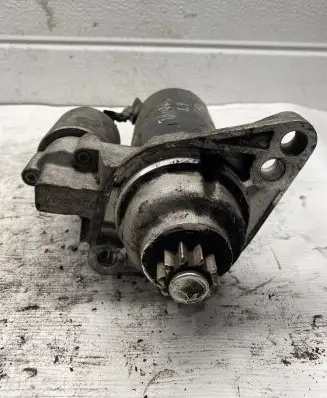 Volkswagen Touran I Starter motor 0986020250