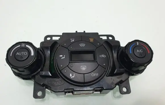 Ford Fiesta Climate control unit 8A6T18C612