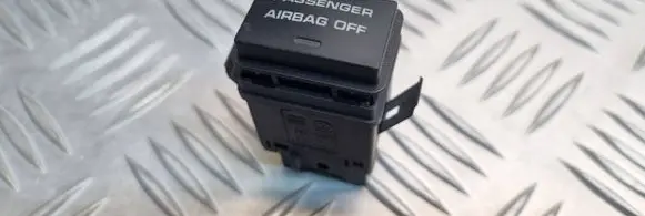 Porsche Cayenne (9PA) Passenger airbag on/off switch 7L5919211A
