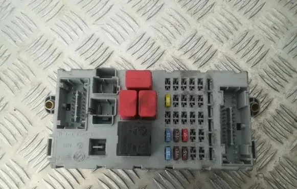 Fiat Croma Fuse box set 46846745cpl 46846746