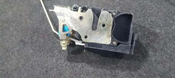 Chevrolet Lacetti Rear door lock