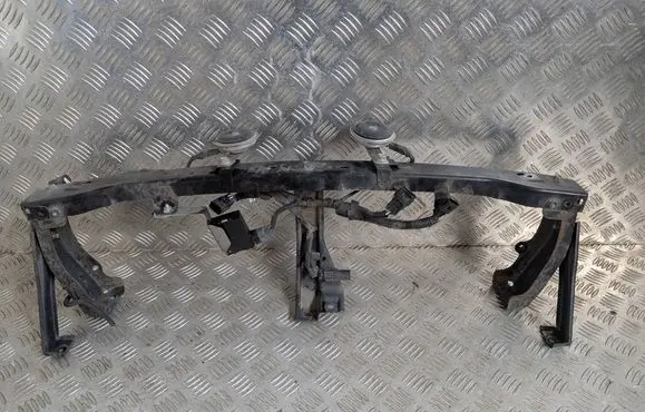 Mitsubishi L200 Radiator support slam panel