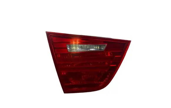 BMW 3 E90 E91 Tailgate rear/tail lights 7211215
