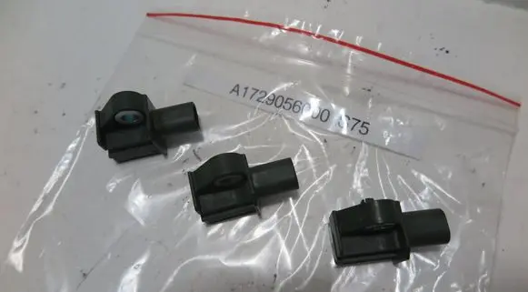 Mercedes-Benz E W212 Airbag deployment crash/impact sensor A1729056000