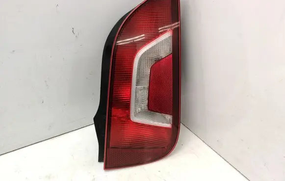 Volkswagen Up Tailgate rear/tail lights 1S0945096G 1S0945112 15620F