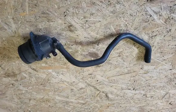 BMW X3 E83 Power steering fluid tank/reservoir 6767161