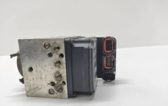 Nissan X-Trail T30 ABS Pump 2116E0137 21100164