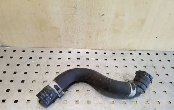 Honda CR-V Engine coolant pipe/hose