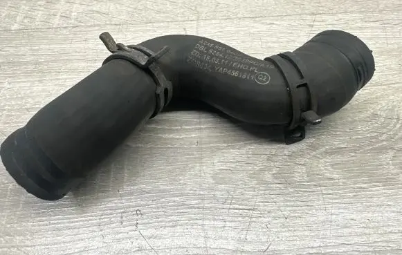 Mercedes-Benz A W176 Engine coolant pipe/hose A2465010452 DBL625412 ZGS004