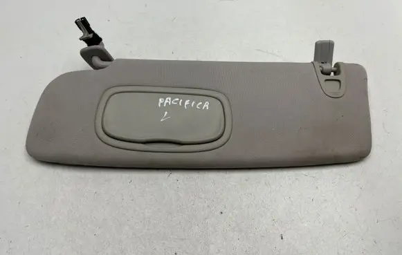 Chrysler Pacifica Sun visor